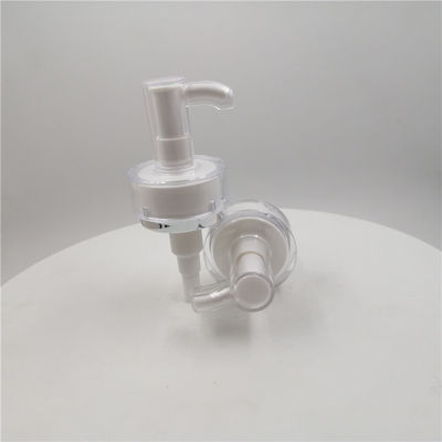 Máy bơm phân phối dầu gội đầu thẩm mỹ 33/410 1.5cc với viền vàng xung quanh